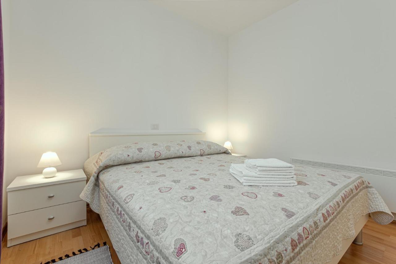 Koraca B4 Apartment Kirmenjak ภายนอก รูปภาพ